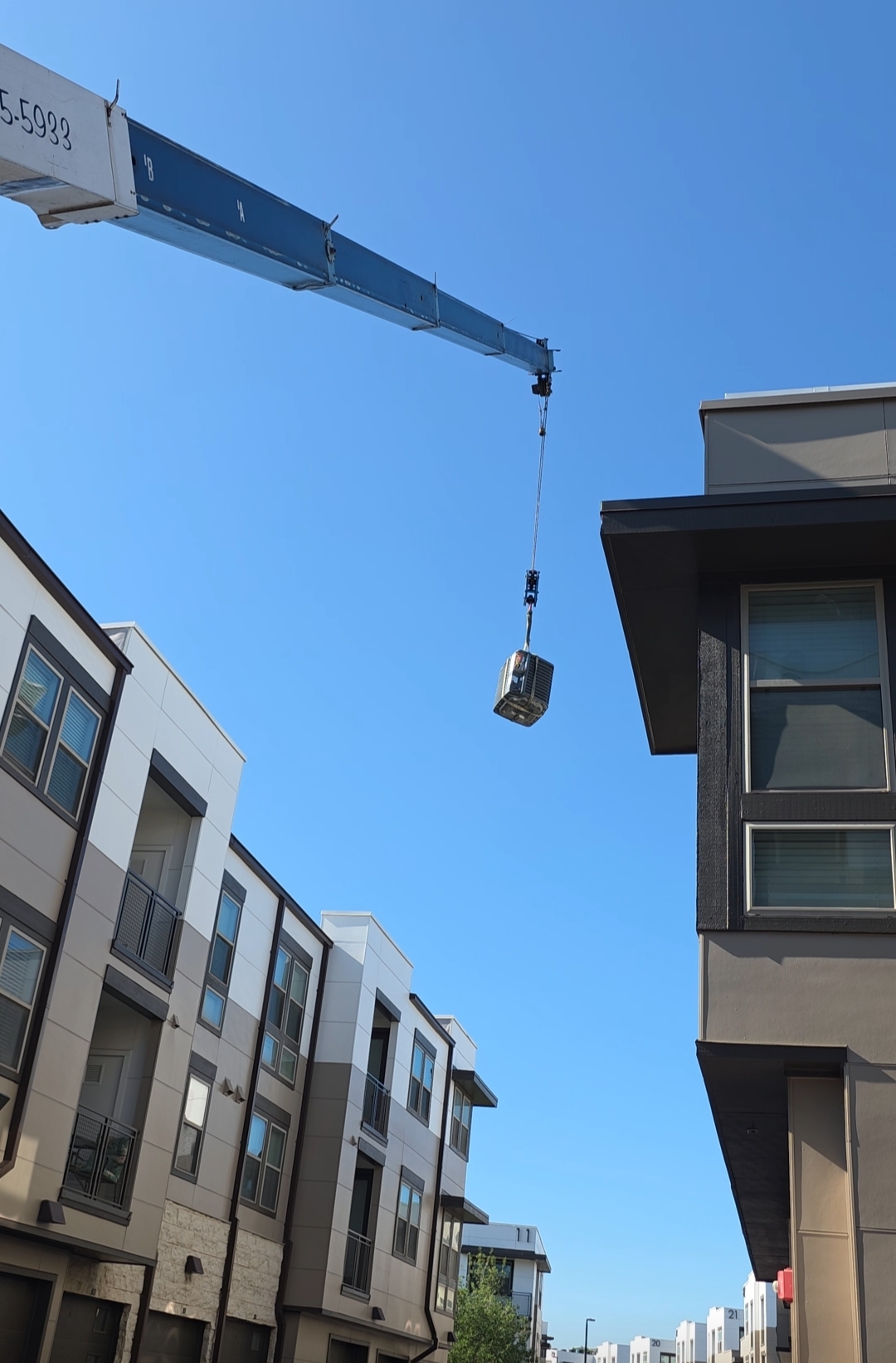 AC condenser install